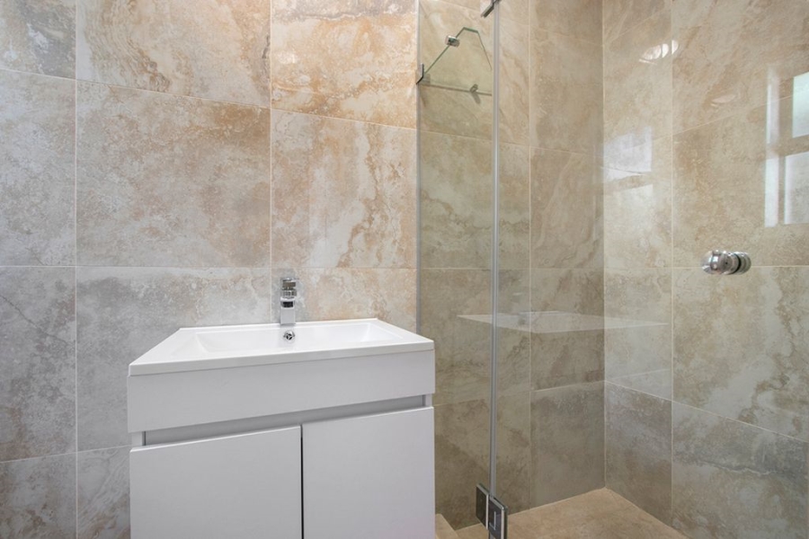 5 Bedroom Property for Sale in Rondebosch Western Cape